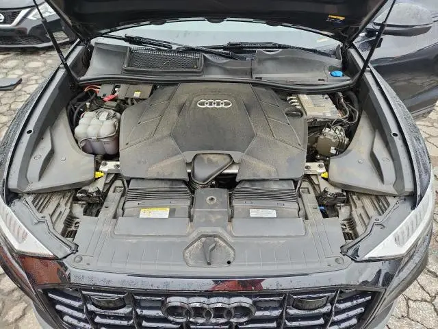 2021 AUDI Q8 PREMIUM PLUS S-LINE  