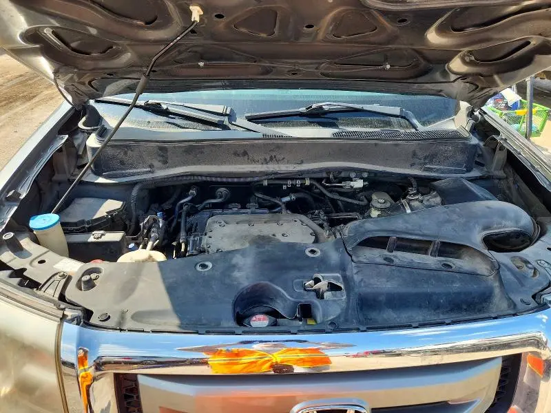 2011 HONDA PILOT LX  