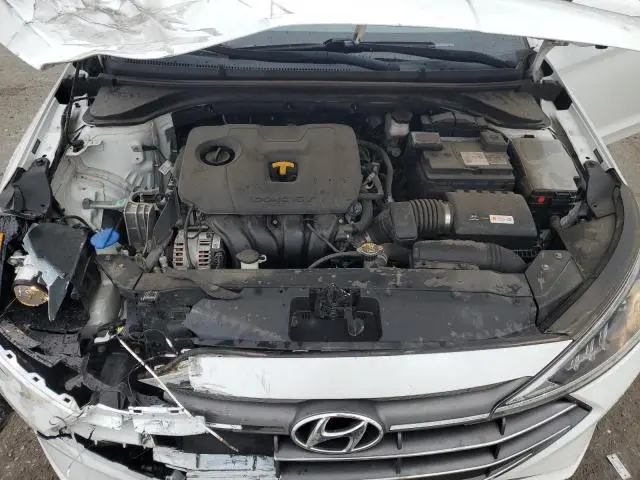 2019 HYUNDAI ELANTRA SE  