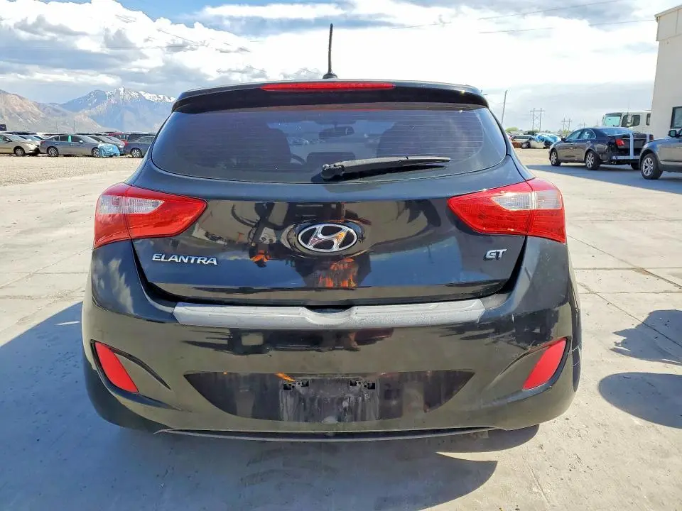 2016 HYUNDAI ELANTRA GT BASE  