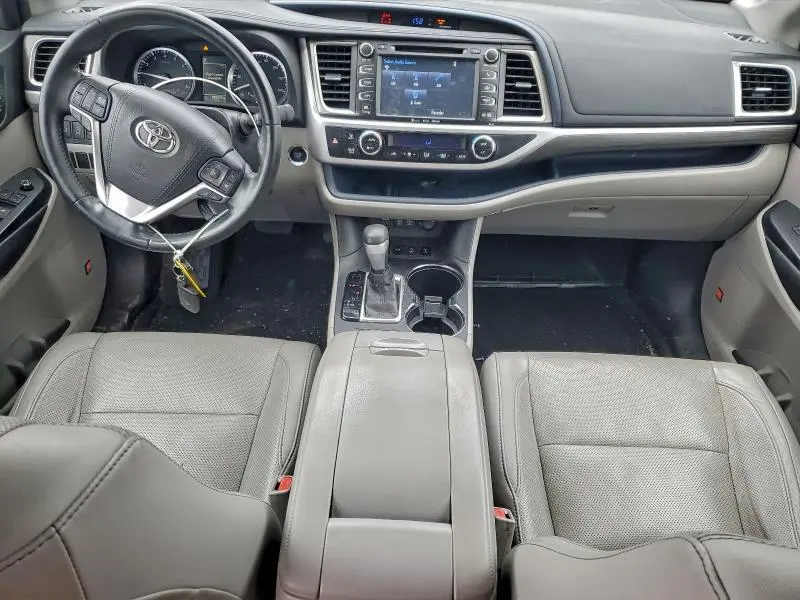 2017 TOYOTA HIGHLANDER LIMITED  
