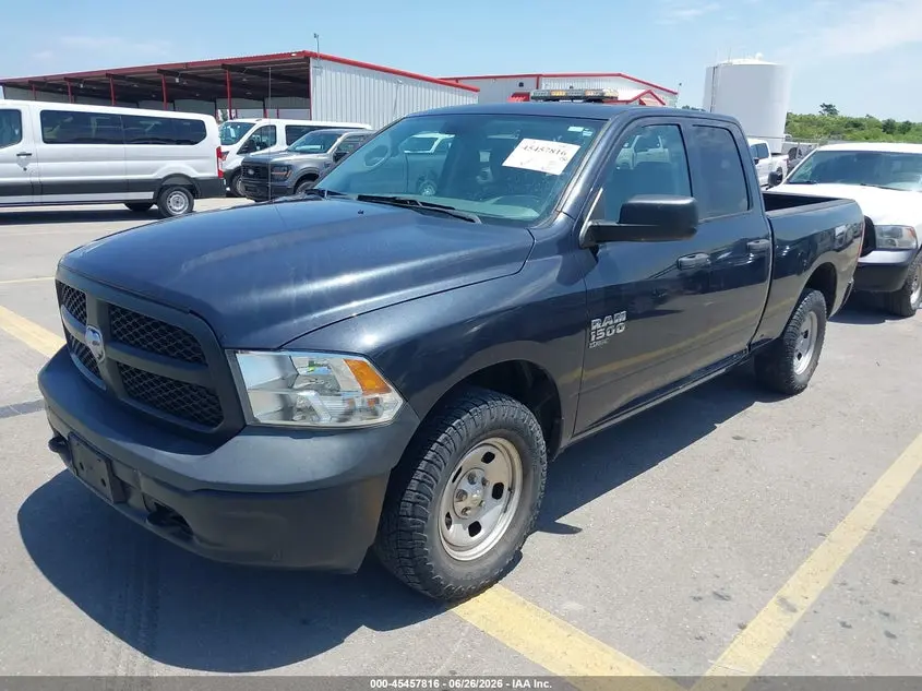2020 RAM 1500 CLASSIC TRADESMAN  4X4 6'4 BOX