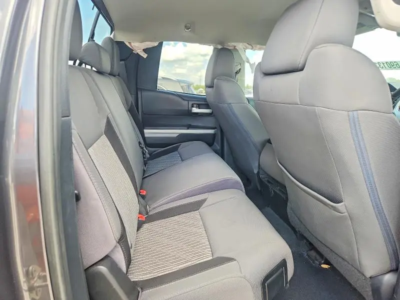 2016 TOYOTA TUNDRA SR5  
