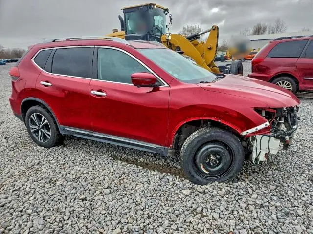 2017 NISSAN ROGUE SV  