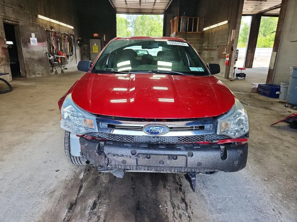2010 FORD FOCUS SE  