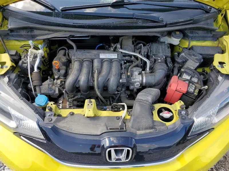 2016 HONDA FIT   