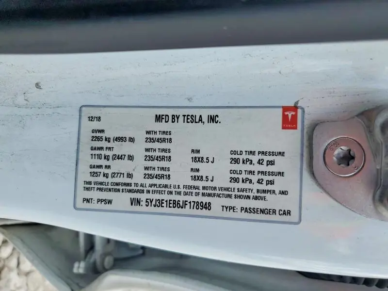 2018 TESLA MODEL 3   