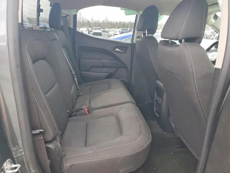 2017 CHEVROLET COLORADO LT  