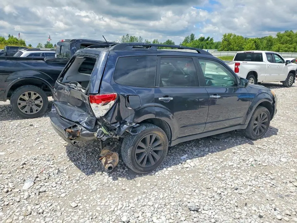 2013 SUBARU FORESTER 2.5X PREMIUM  