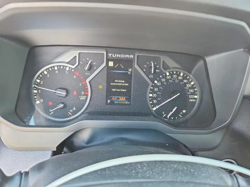 2022 TOYOTA TUNDRA SR5  