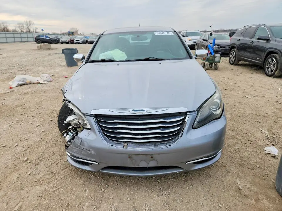 2013 CHRYSLER 200 LIMITED  