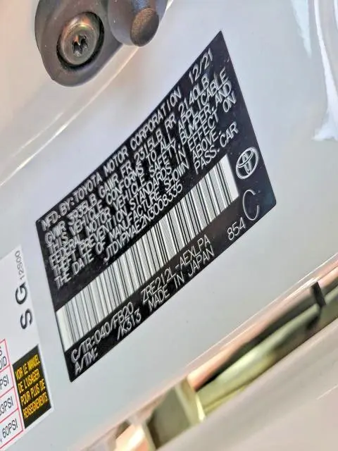 2022 TOYOTA COROLLA LE  