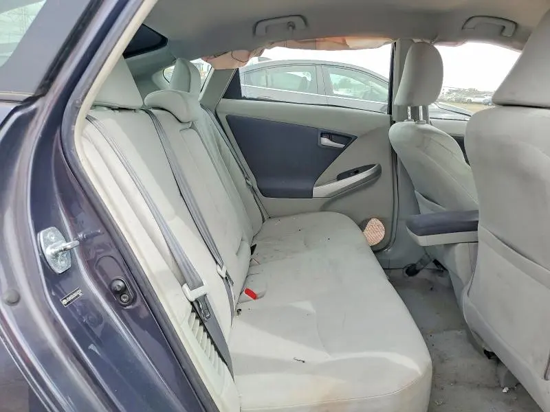 2010 TOYOTA PRIUS II  