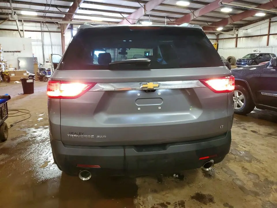 2021 CHEVROLET TRAVERSE LT  