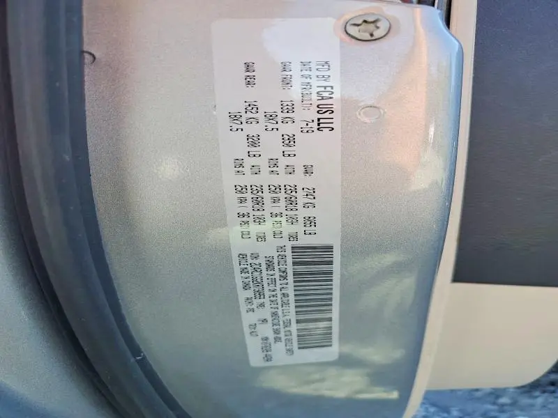 2019 CHRYSLER PACIFICA LIMITED  