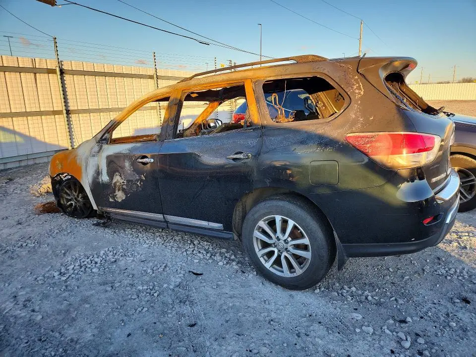 2013 NISSAN PATHFINDER S  