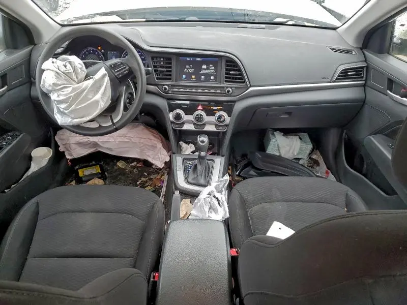 2019 HYUNDAI ELANTRA SEL  