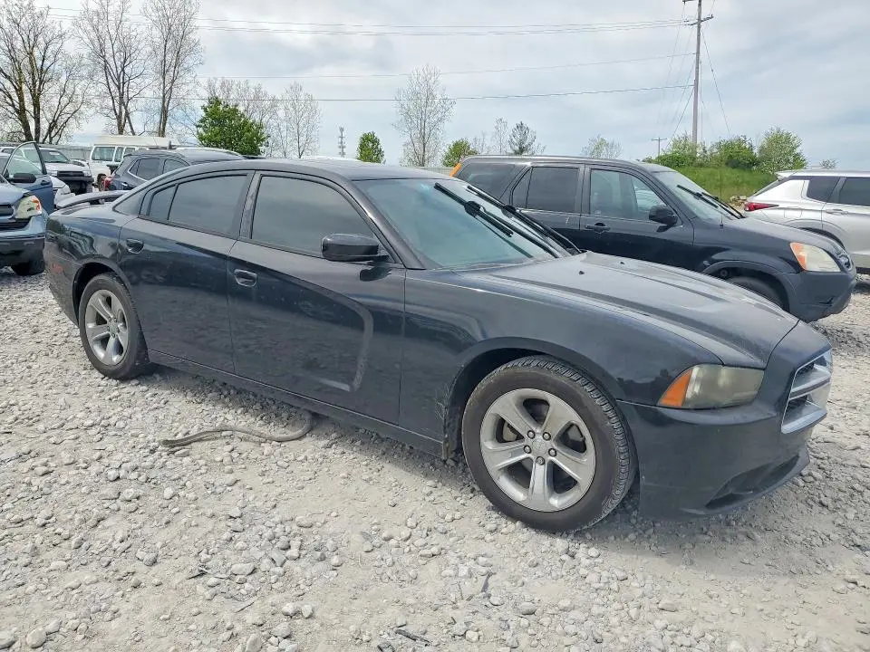 2012 DODGE CHARGER SXT  