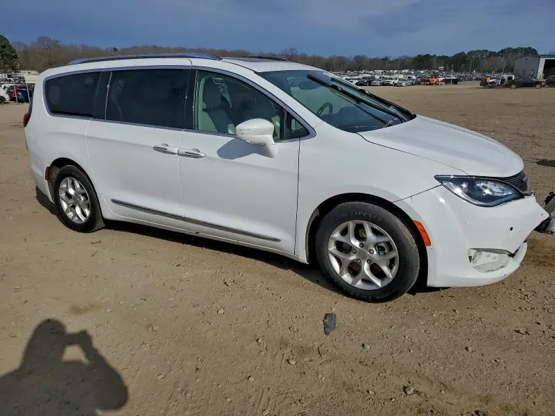 2020 CHRYSLER PACIFICA TOURING L PLUS  