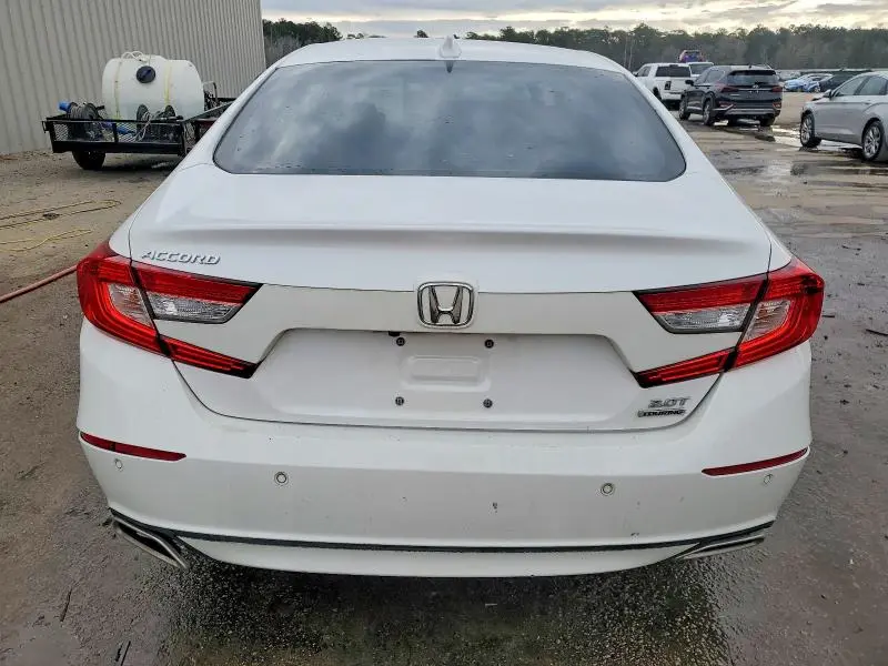 2021 HONDA ACCORD TOURING  