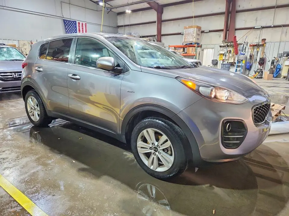 2017 KIA SPORTAGE LX  