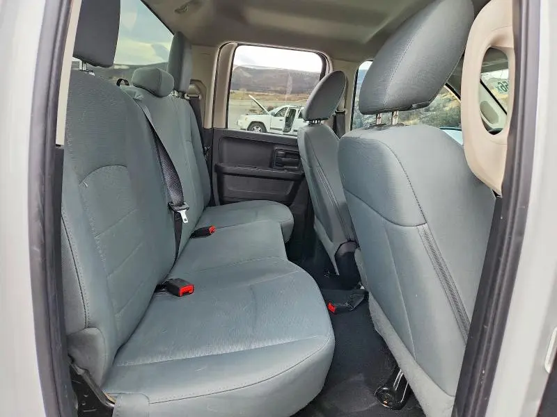 2015 RAM 1500 ST  