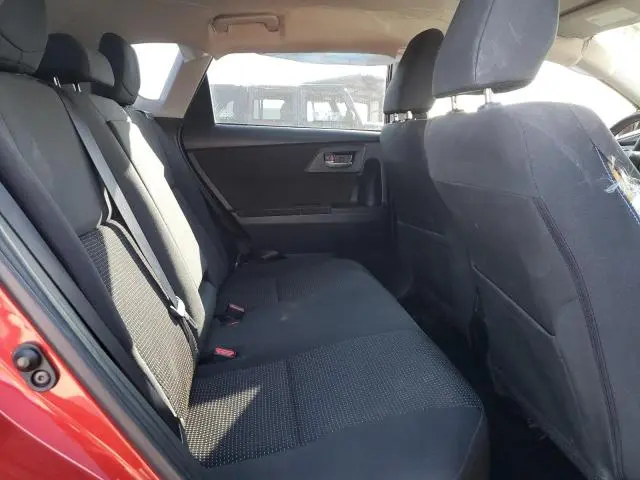 2016 TOYOTA SCION IM   