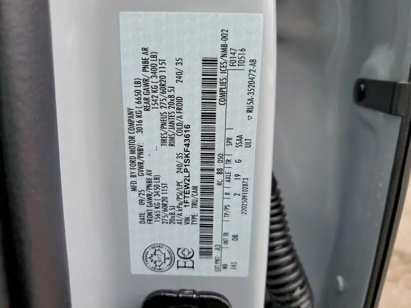 2025 FORD F150 STX  