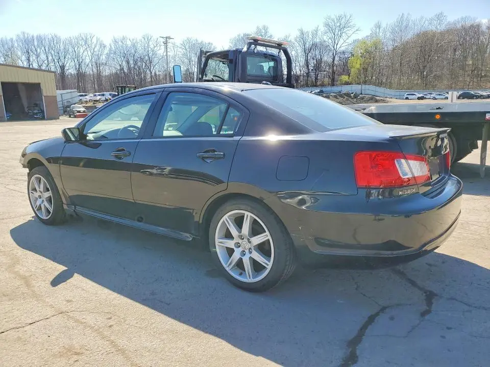 2010 MITSUBISHI GALANT ES  