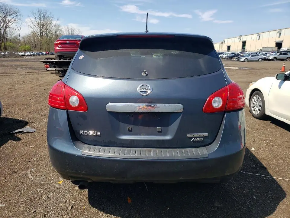 2012 NISSAN ROGUE S  