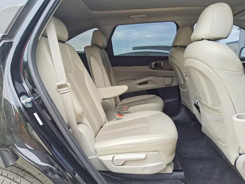 2022 KIA SORENTO X-LINE EX  