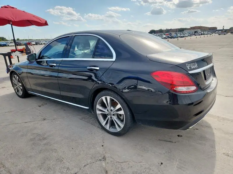 2017 MERCEDES-BENZ C 300