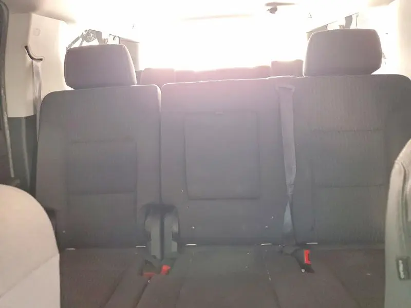 2017 CHEVROLET SUBURBAN C1500 LS  
