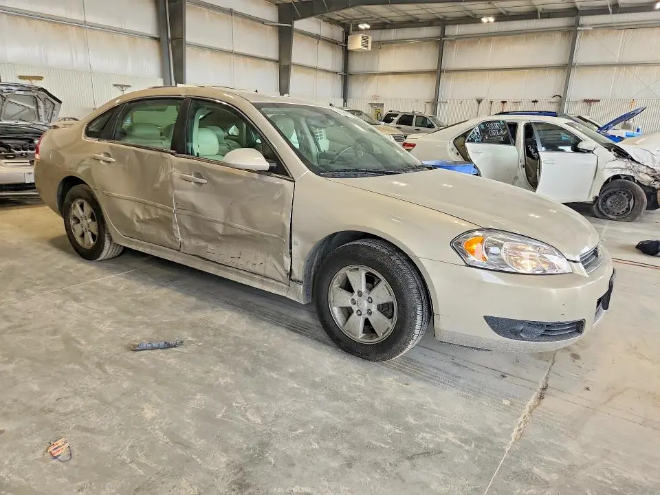 2010 CHEVROLET IMPALA LT  