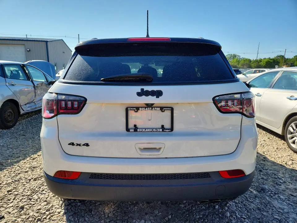 2020 JEEP COMPASS LATITUDE  