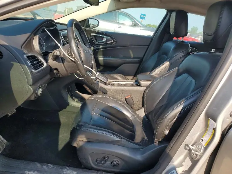 2015 CHRYSLER 200 C  