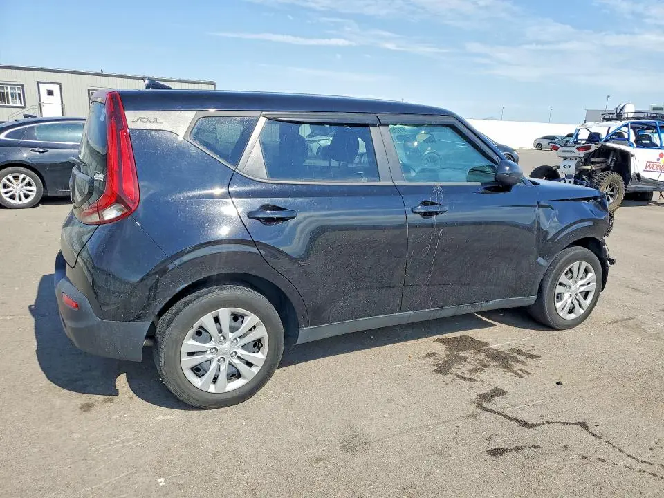 2020 KIA SOUL LX  