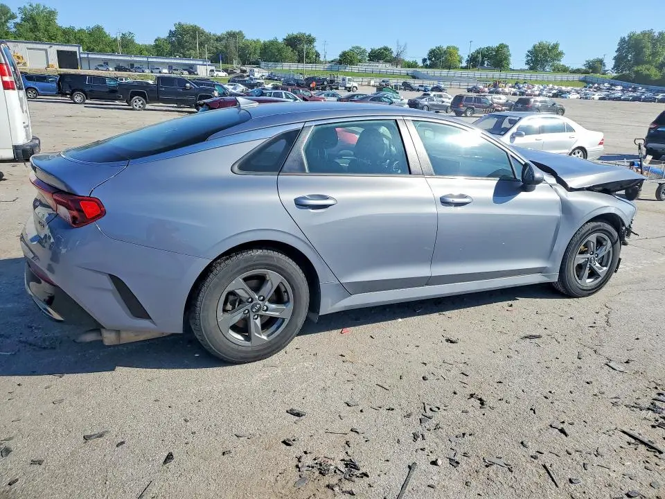 2021 KIA K5 LXS  