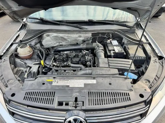 2016 VOLKSWAGEN TIGUAN S  