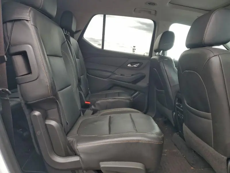 2021 CHEVROLET TRAVERSE LT  