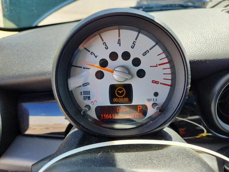 2011 MINI COOPER S  