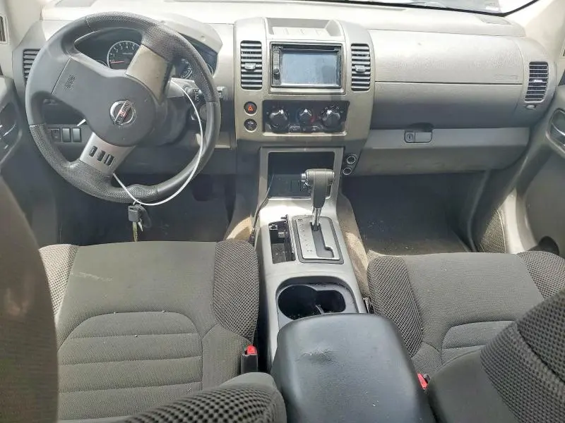 2012 NISSAN PATHFINDER S  