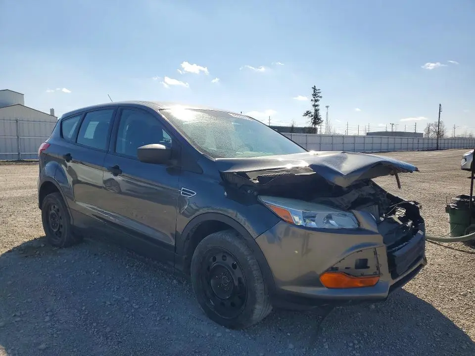 2016 FORD ESCAPE S  