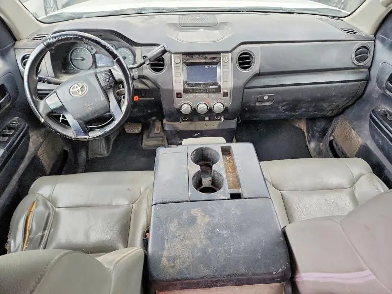 2015 TOYOTA TUNDRA SR  