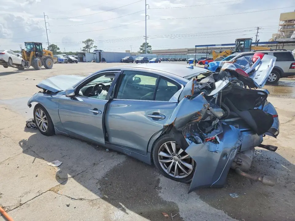 2015 INFINITI Q50 PREMIUM  