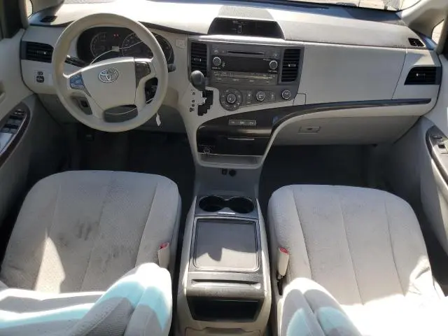 2012 TOYOTA SIENNA LE  