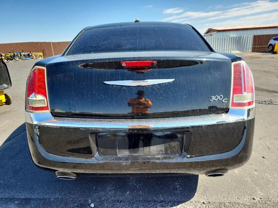 2013 CHRYSLER 300C   