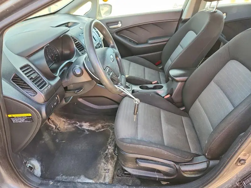 2016 KIA FORTE LX  