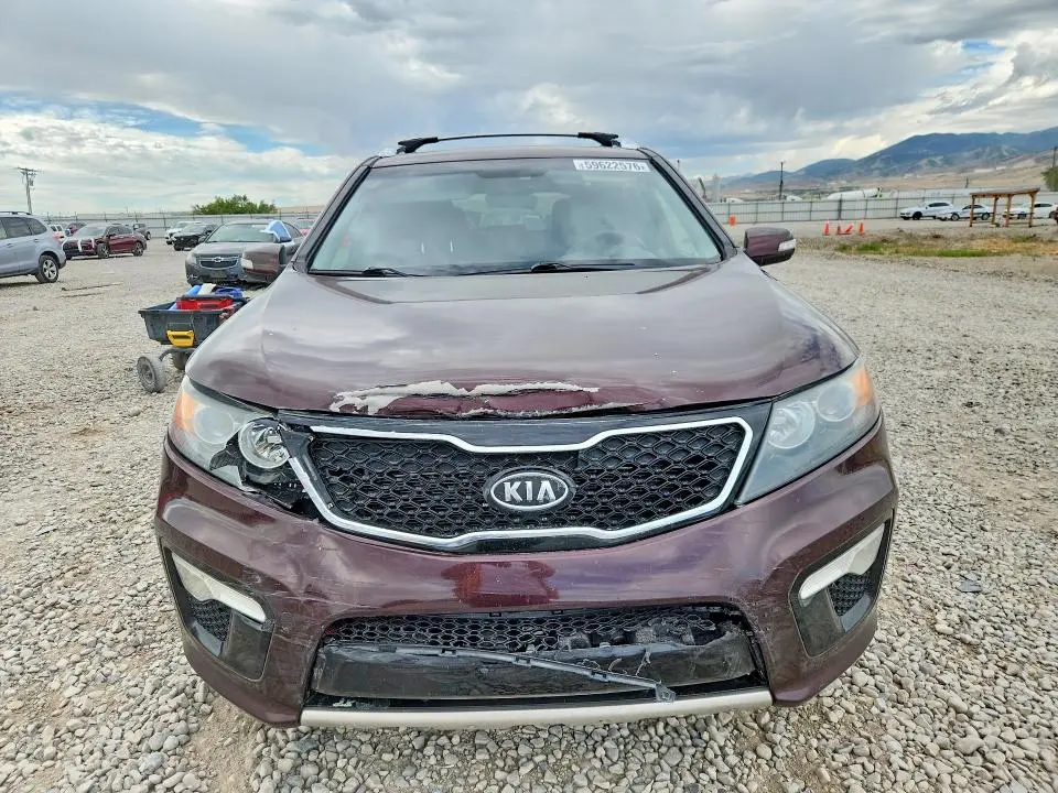 2013 KIA SORENTO SX  