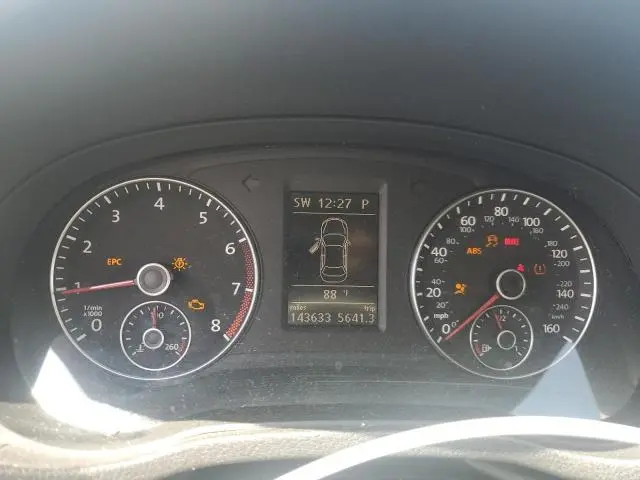 2012 VOLKSWAGEN PASSAT SE  
